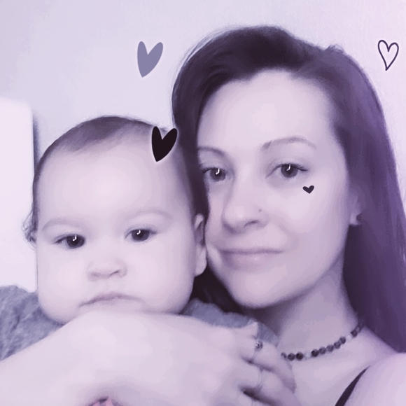 Meet your Posher, Jacqlyn - Picture 2 of 3